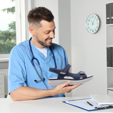 Lade das Bild in den Galerie-Viewer, Lorax Sandalen - ultraleichte Komfort-Sandalen für Damen