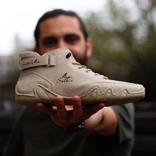 Lade das Bild in den Galerie-Viewer, Alpaka - orthopädische, wasserdichte & rutschfeste Leder-Barfußschuhe für Entlastung bei Rückenschmerzen & Gelenkproblemen