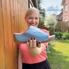 Lade das Bild in den Galerie-Viewer, VivaStep - Ergonomische & rutschfeste Sandalen zur Schmerzlinderung