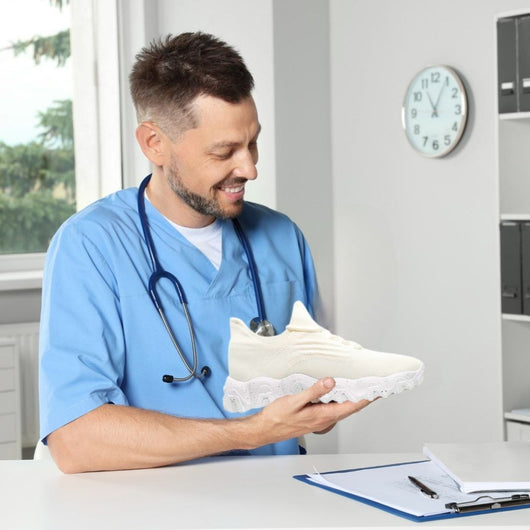 OrthoPro - Ergonomische & rutschfeste Schmerzlinderuns-Schuh für lange Schichten