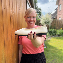 Lade das Bild in den Galerie-Viewer, Orthorinas - Gesunde &amp; rutschfeste Ballerinas für mehr Bewegung &amp; Gewichtsverlust
