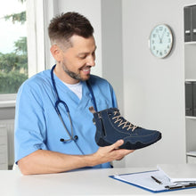 Lade das Bild in den Galerie-Viewer, VitaSole - ergonomischer, schmerzlindernder &amp; wasserdichter Barfußschuh
